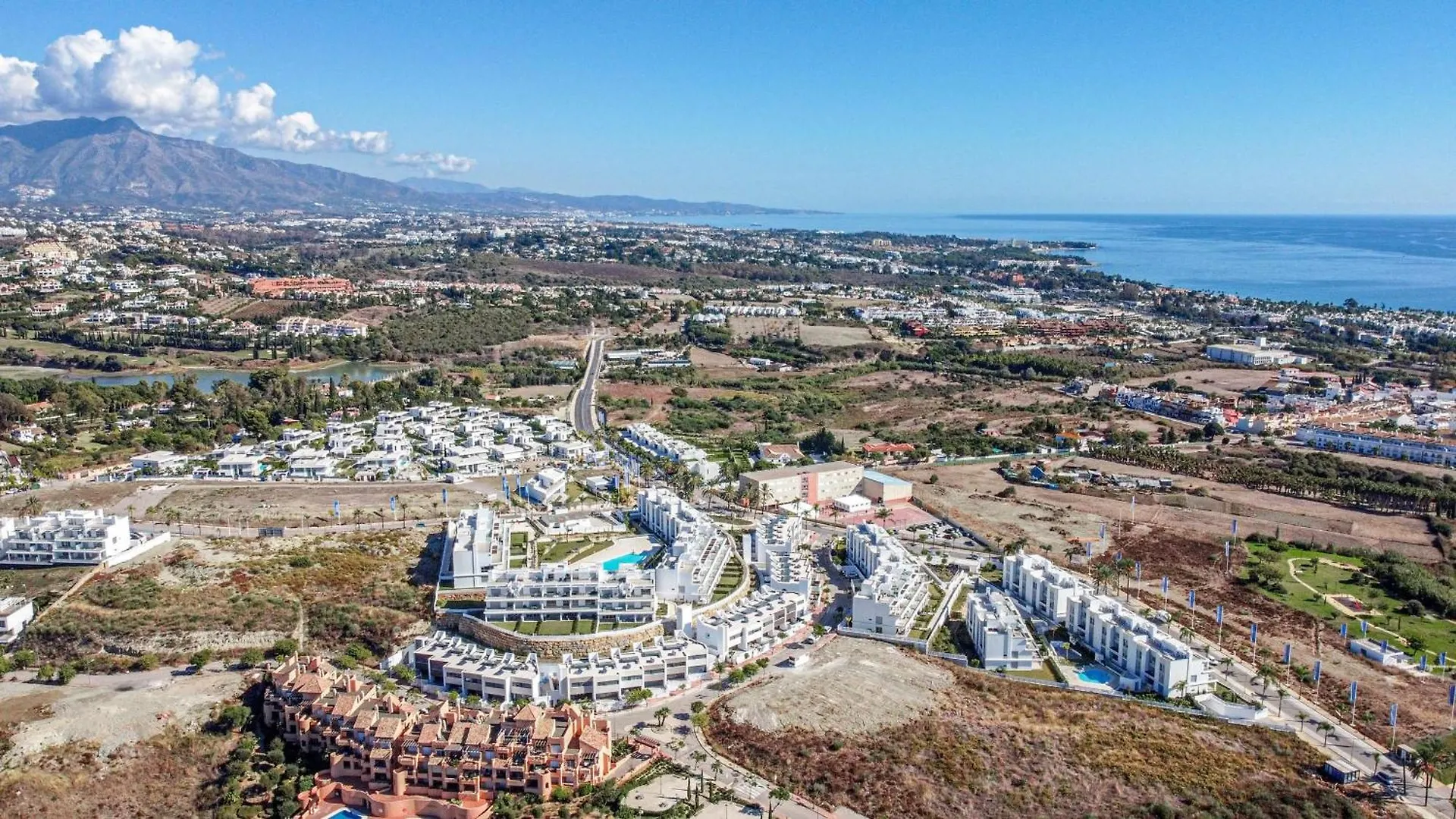 Lm352B- Spacious Family Penthouse With Sea View Estepona 0*,  Spain